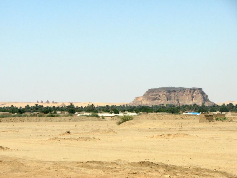 Der Barkalmountain in der Nähe von Wadi Halfa